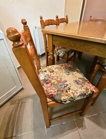 Masívny taliansky rustikálny stôl a stoličky - 2