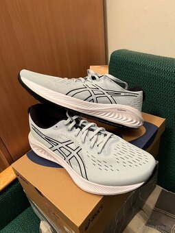 Asics Gel Excite 10 - 2