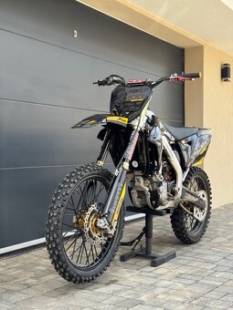 Suzuki RMZ 250 - 2