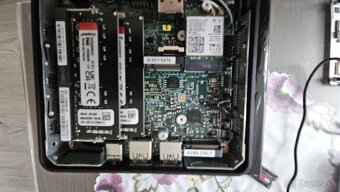 Intel Nuc 13 pro Arena Canyon - 2