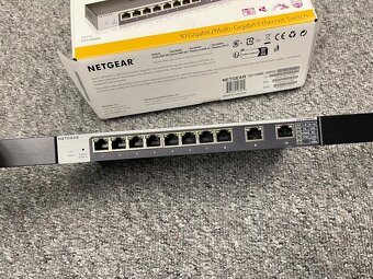 Switch netgear GS110 EMX 8x1Gb + 2x 10Gb - managed - 2
