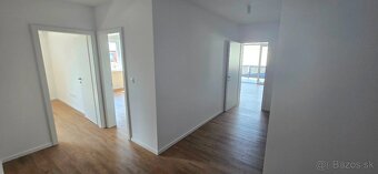 PRENÁJOM – veľkometrážny 3 iz byt vo Vrakuni - 2