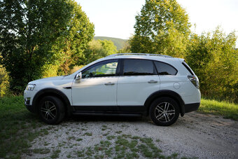 Predám Chevrolet Captiva 4x4 Automat,plná vybava - 2
