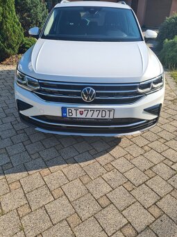 Prenájom bieleho VW Tiguan s vodičom – Svadby, VIP transfer. - 2