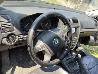 roleta kufra, interier, airbag , octavia 2 škoda - 2