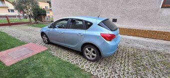 Opel astra - 2