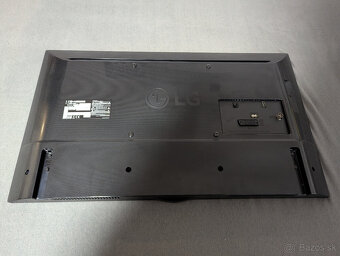 LG 32LF510B – 32" LED TV (na opravu alebo diely) - 2