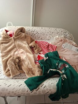 Prebalovaci pult chicco plus oblecenie - 2