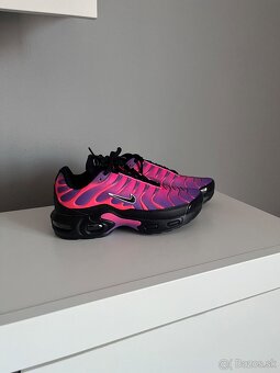 Dámske tenisky tn - 2