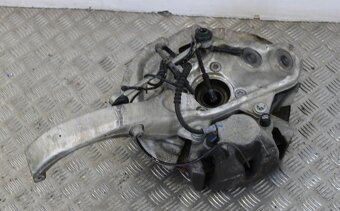 bmw x5 otoč ľavá predná f15 - 2