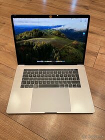 Apple Macbook Pro 15” 2018 16GB, i7 - 2