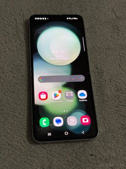 Predám Samsung Galaxy Z Flip 5 8GB Ram 512gb - 2