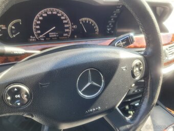 Predam Mercedes-Benz s350 w221 long benzín kw 200 r.v 2007 - 2