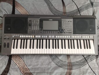 YAMAHA-PSR-770 - 2