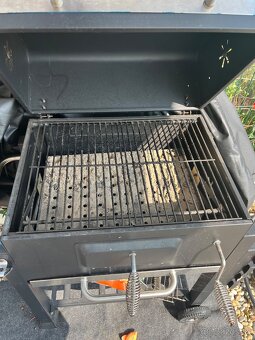 Grill na drevene uhlie - 2