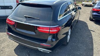 Mercedes-Benz E220D Kombi - 2