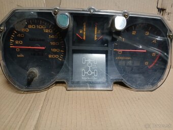 Mitsubishi Pajero II Sport - tachometer - 2