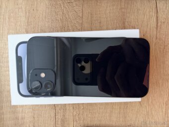 iPhone 12 64GB - 2
