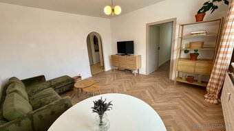 Prenájom 3 izbový byt Rozkvet Považská Bystrica - 2