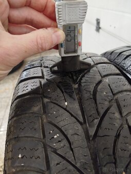 Zimne pneu 185/65 R15 88T - 2