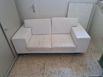 Biela celokožená 2-sedačka - 2