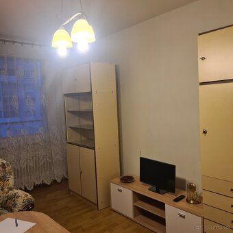 2 skrine samostatné stojace - 2