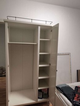 Hemnes lakovaná skriňa - 2