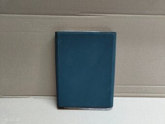 obal na tablet s klavesnicou 15€ - 2