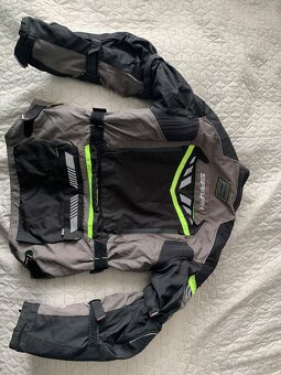 Predam moto bundu spark - 2
