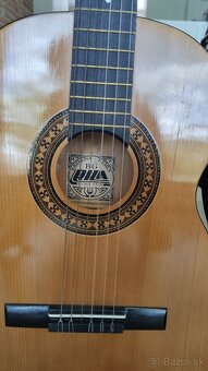 Akustická gitara - 2
