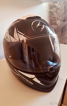 Prilba na motorku - 2