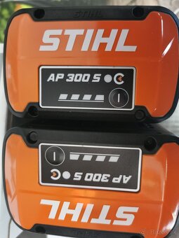 Stihl baterie ap 300 s rok 2025 - 2