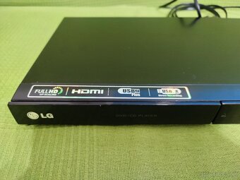 LG DVX582H dvd player - 2