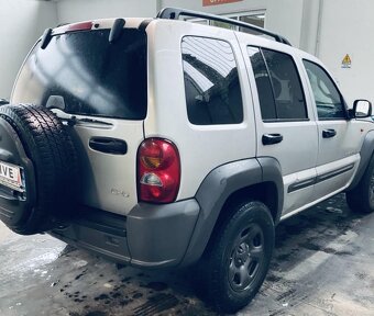 Jeep Cherokee 2.8CRD Limited Automatik - 2