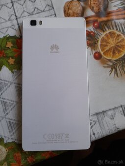 Predam telefon Huawei P8 Lite-cena 20 Eur - 2