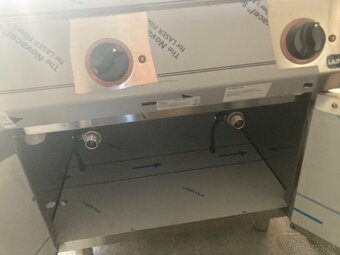 Dvojitá elektrická fritéza LAINOX  36KW Nová - 2