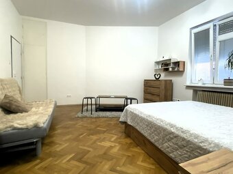 1 izbový zariadený byt Staré Mesto - 2