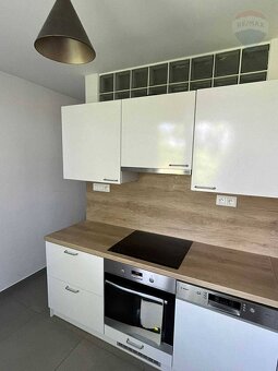 Prenájom 3. izbového bytu Skalica - 2