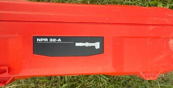 Hilti aku lisovacie klieste - 2