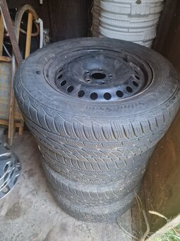 ZIMNE PNEU S DISKAMI FORD KUGA 16" 5X108 - 2