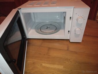 Predám 1-ROČNÁ plnefunkčná mikrovlnná rúra BEKO - AKO NOVÁ - 2
