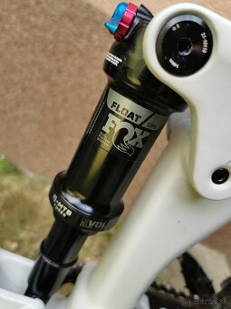 Horsky bicykel celoodpruzeny carbon ram L pneu 29 - 2