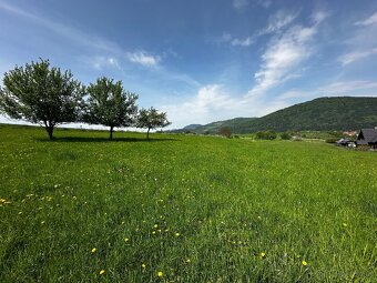 Predám investičný pozemok v obci Dolná Tižina 840m2 - 2