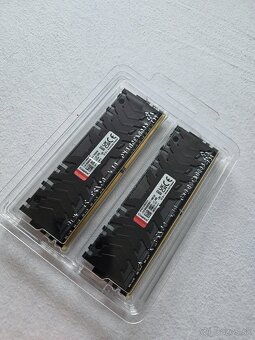 Kingston FURY 64 GB KIT DDR4 3200 MHz CL16 Renegade RGB - 2