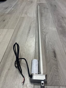 Elektricky piest 1 meter - 2