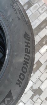 Letná pneumatika 215/65r17 - 2