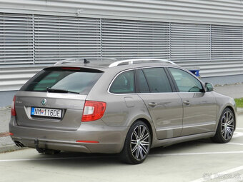 Škoda Superb Combi 2.0 TDI CR Elegance DSG Panorama Webasto - 2