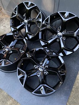 ✅ R17 ®️ Originál Seat VW Škoda 5x112 7J ET40 ✅Passat Superb - 2