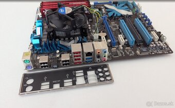 ASUS P7P55D-E + i5 750 + 8GB DDR3 - 2