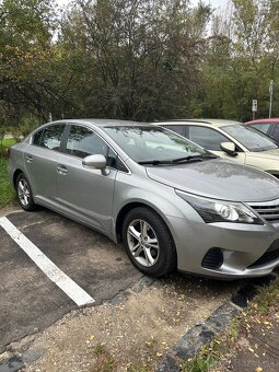 Toyota Avensis 1,6 VVT-I Terra SR - 2